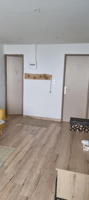 Appartement Tres Lumineux Egat 外观 照片